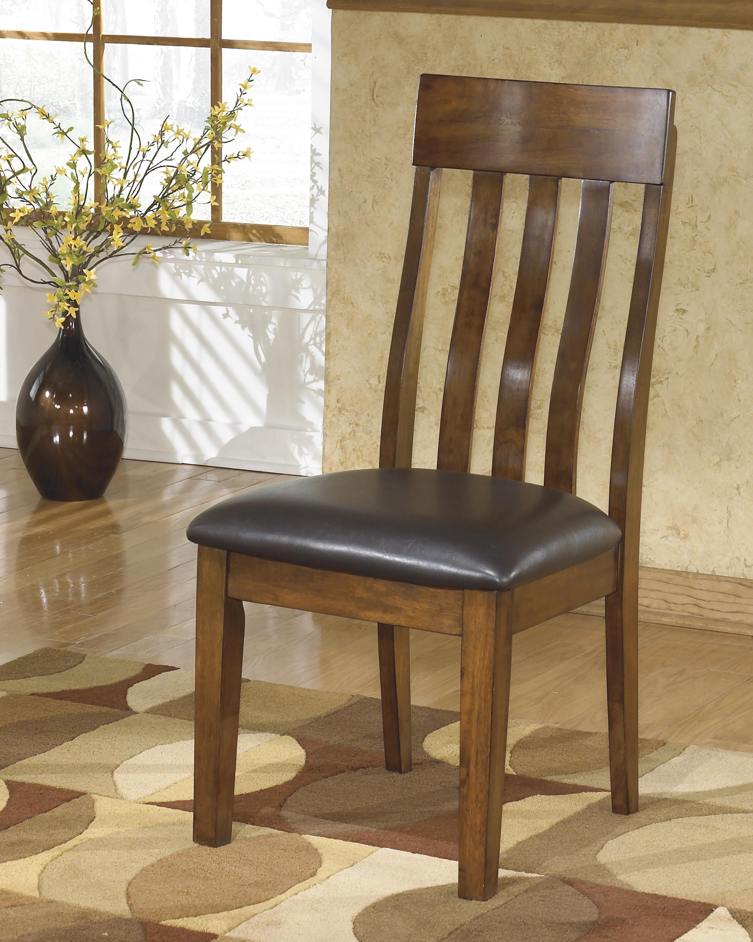 Signature Design by Ashley Ralene D59401x4+D59435x1 5pc Dining room